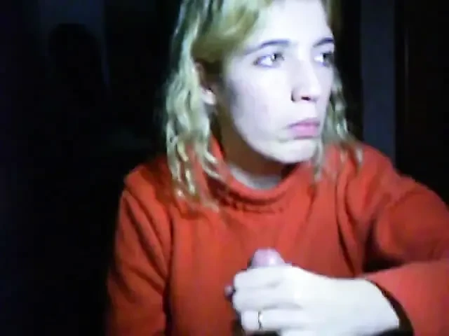 Teen Wife gives blowjob and gets cumshot in mouth and swallows