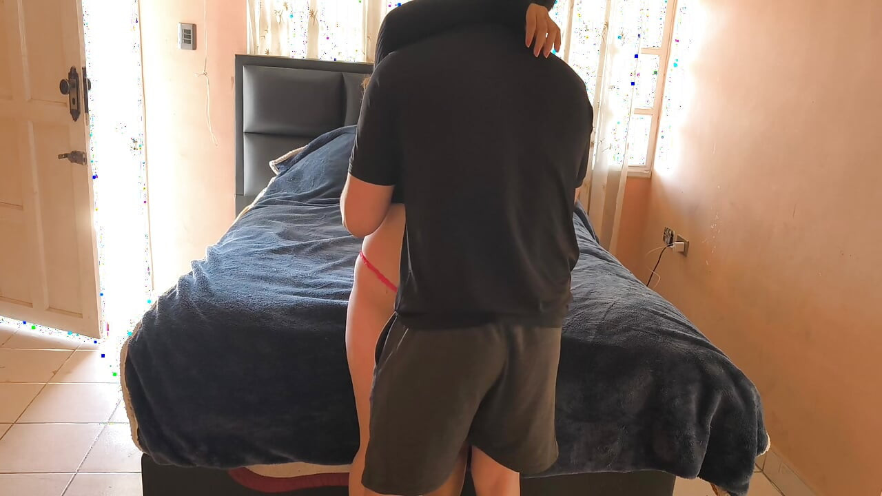 I convinced my mature friend from the gym again to fuck all day long