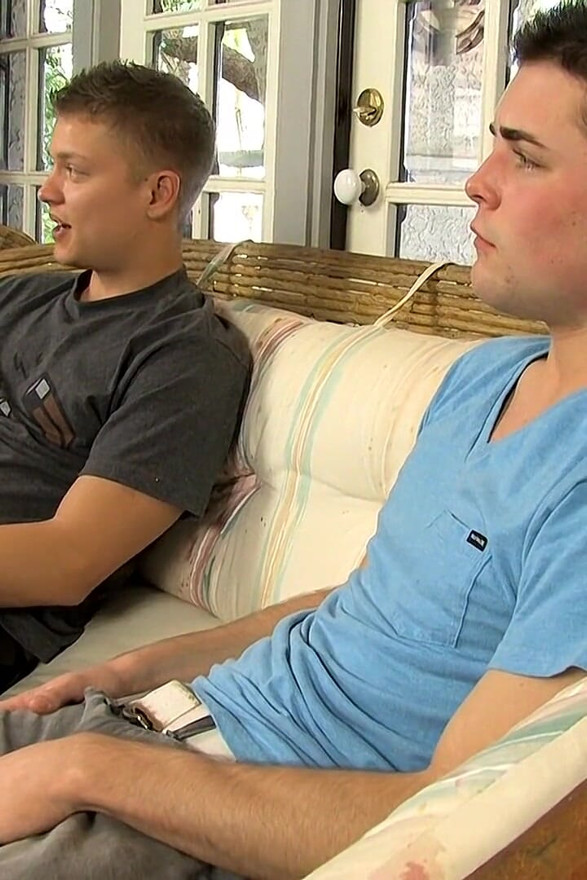 Fucked by His Desperate Str8 Buddy!