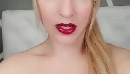 Hai Babies! Aku Lagi Asik Pamer Mainan Seks Baruku untuk VideoKu Selanjutnya!