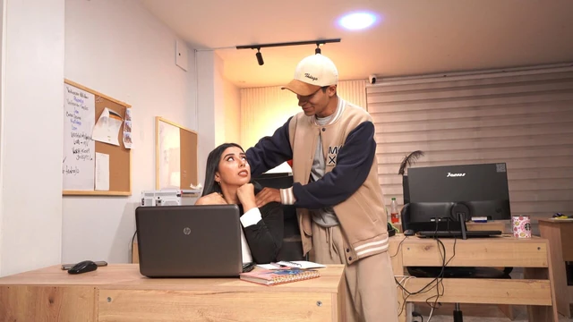 Busty secretary if she knows how to earn extra pay by fucking the boss&#039;s son