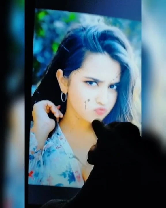 Roshni walia boşalmak ve tükür haraç