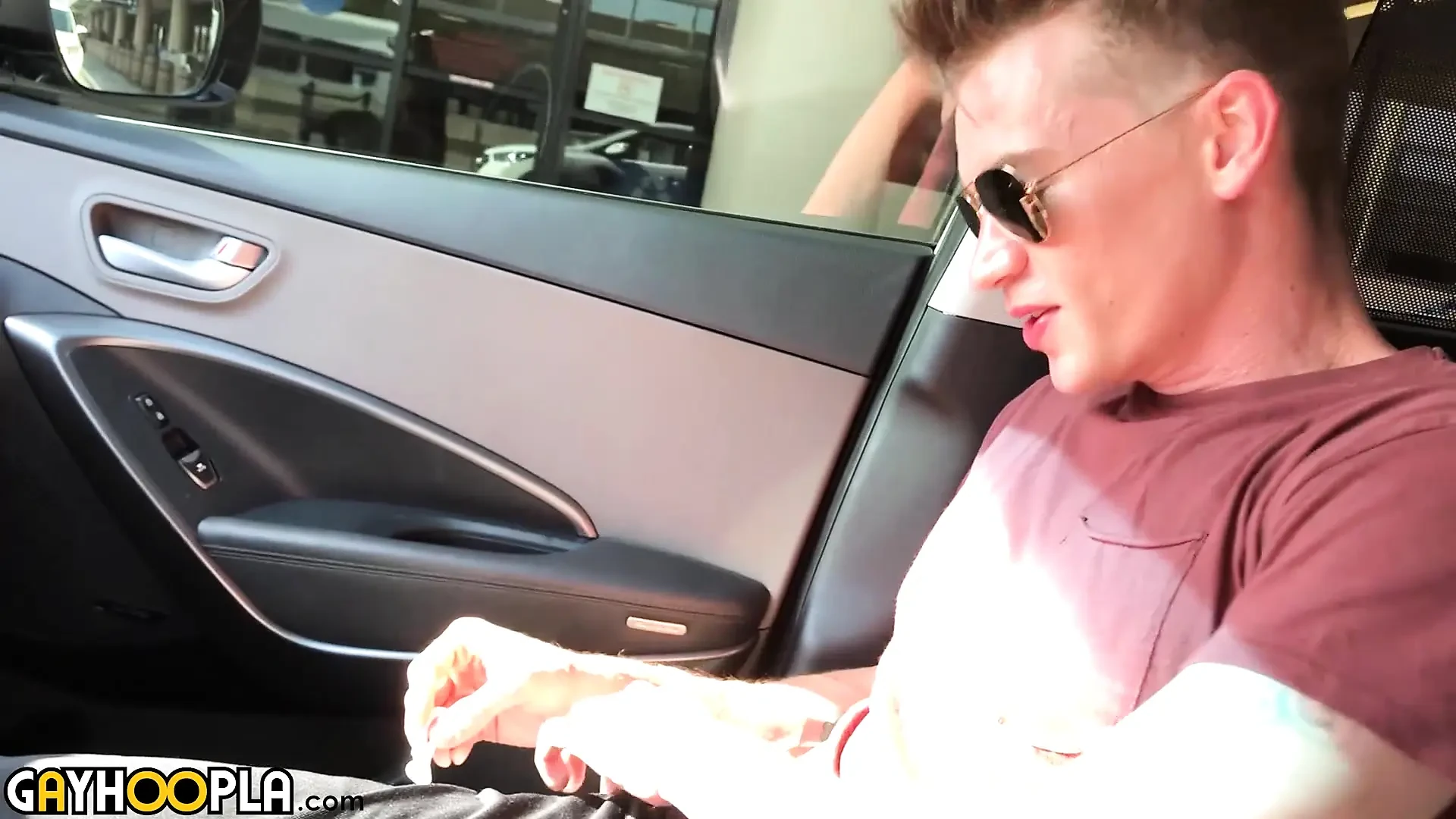 Rico Vega ilk büyük yarağını London Ryan'dan alıyor