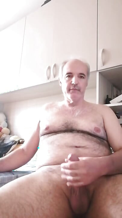 Meu pau está pronto para te foder, Giulia