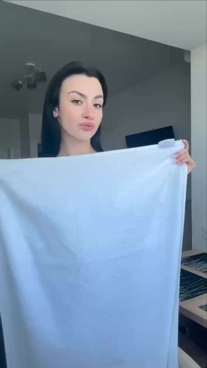 Yeni bağımlılığın sadece bir bağlantı uzakta Açlığın beslenmesi.