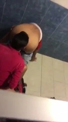 finishing up his dinner