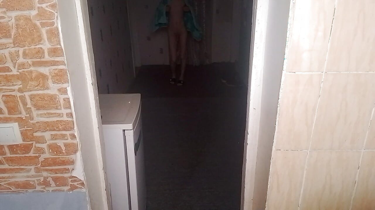 Sissy shows her body after a shower
