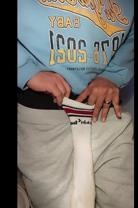 Dj Bro Is Addicted to Dirty Socks