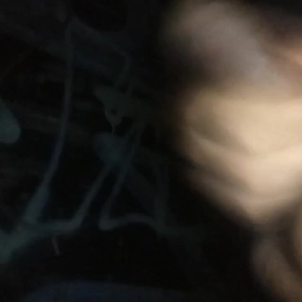 在一条巷子里, 让我硬起来