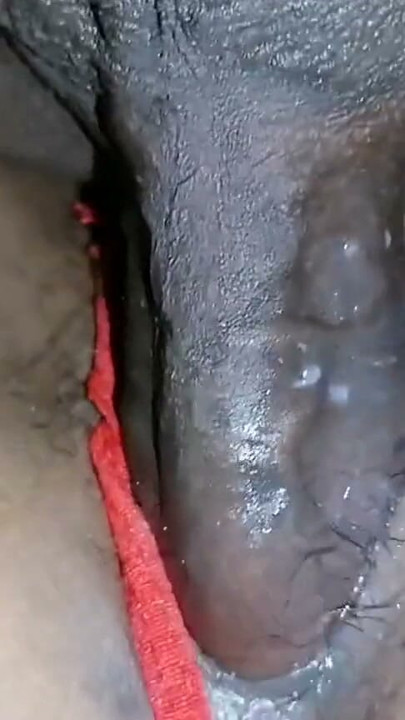 Indian Mallu celebrity who had sex with her Driver while fucking cum lord out and musterbating showed off her huge | Clip 3