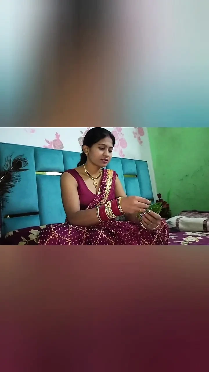 Virgin Step Sister Wants To Learn How To Fuck…