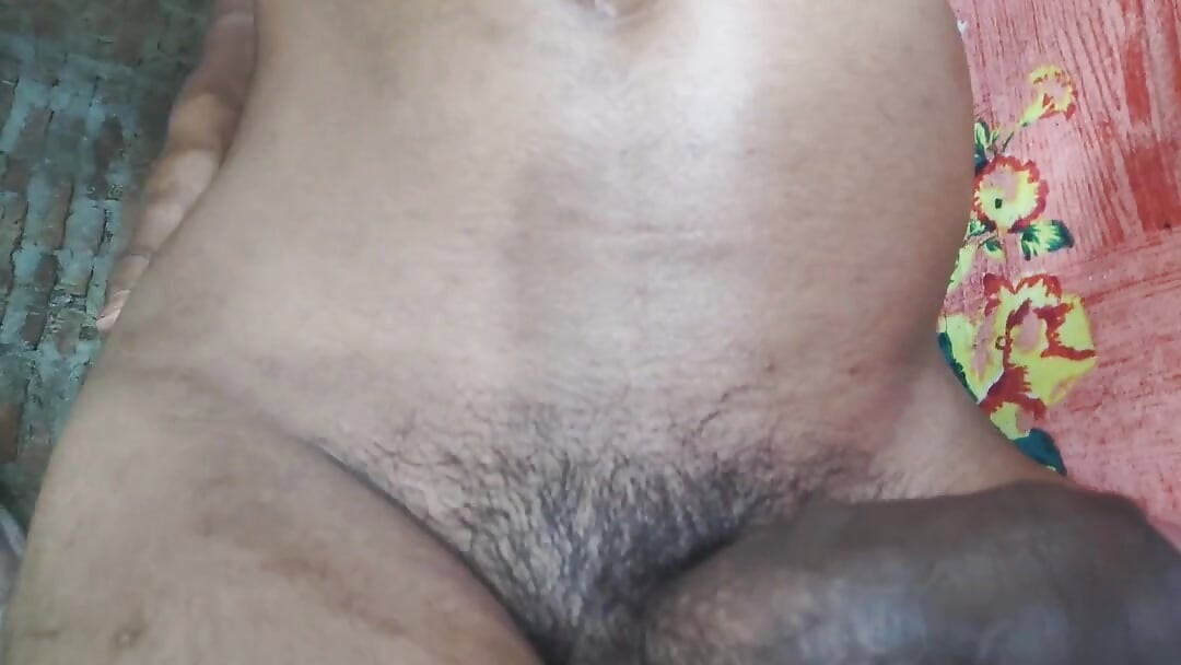 Indian desi local asameză băiat homosexual din sat hardware futând un videoclip sexual cu pula mare neagră uriașă indiană netăiată