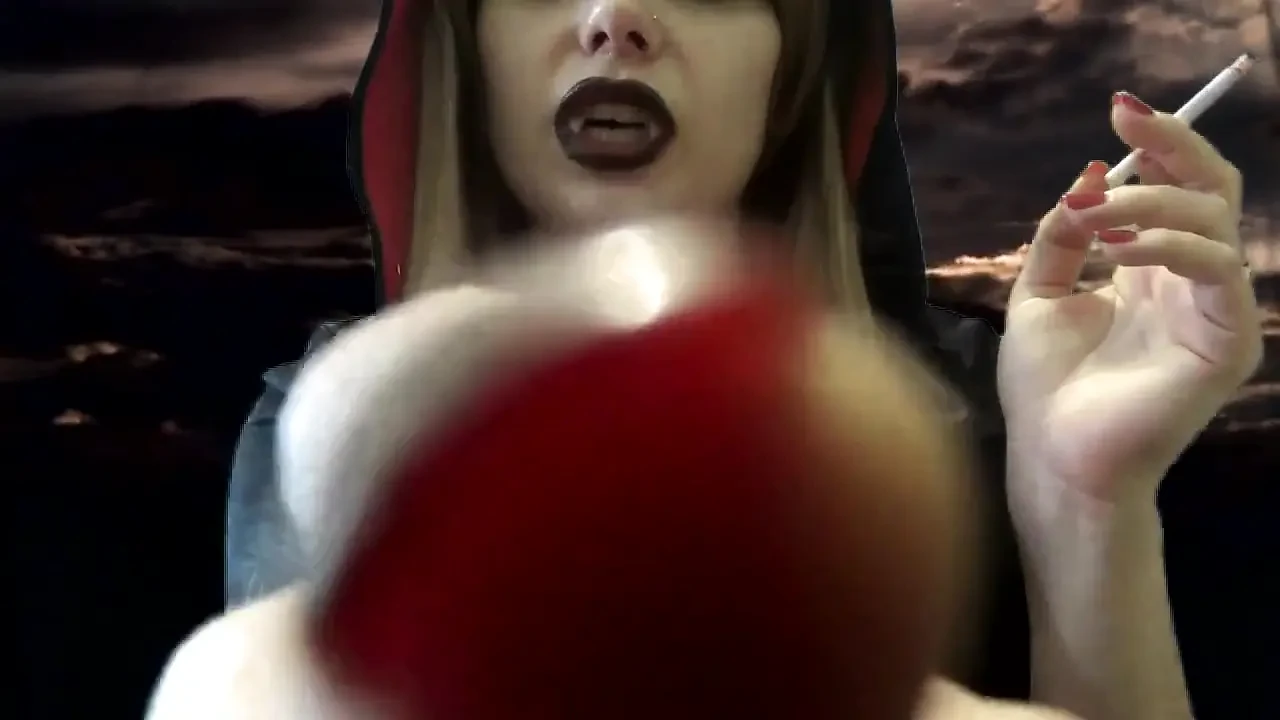 Evil Giantess vampire will do a little bit more holes in your tiny body
