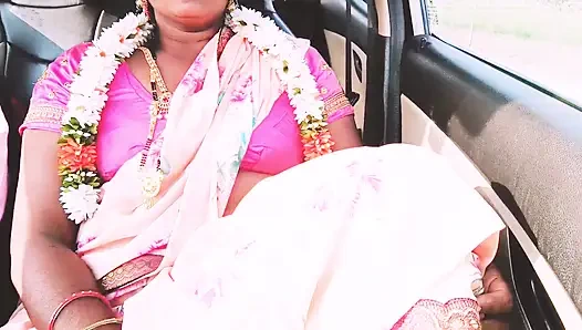 Indischer auto-sex, rosa sari bhabi, versucht mit ihrem freund zu ficken. Telugu firty spricht.