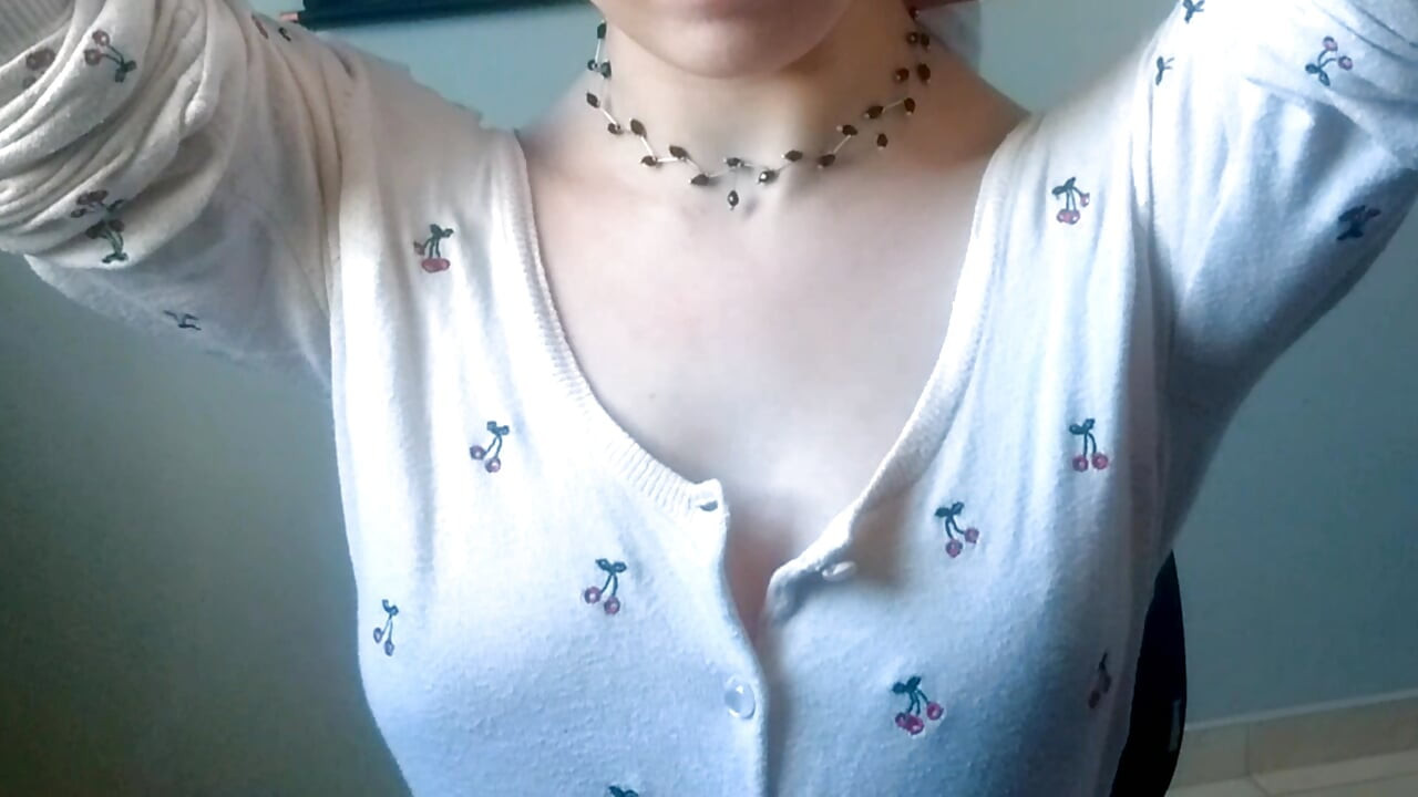 Απλά ένα χαριτωμένο κορίτσι . Το Unboxing των πρώτων εσωρούχων μου στη ζωή μου Μόλις μιλάω αγγλικά εκείνη την εποχή, αλλά εγώ hp u αισθάνονται τον ενθουσιασμό