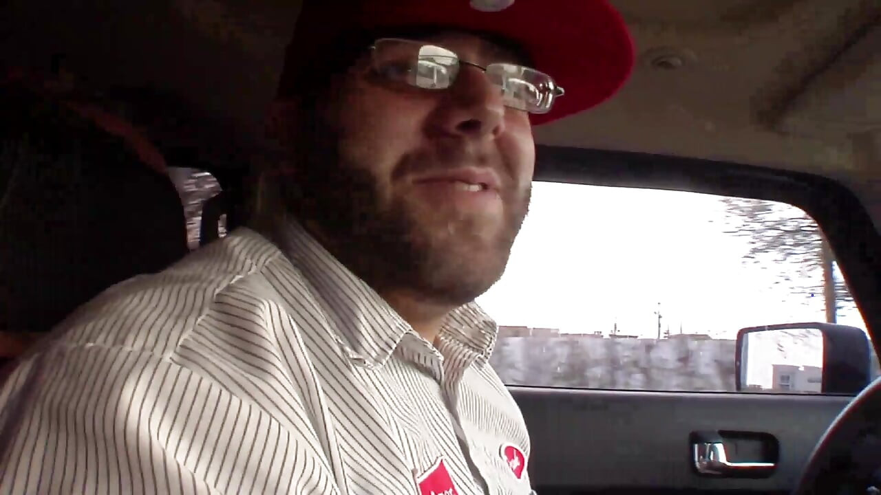 Tânăra curvă nu poate crede cum este pula asta tare!