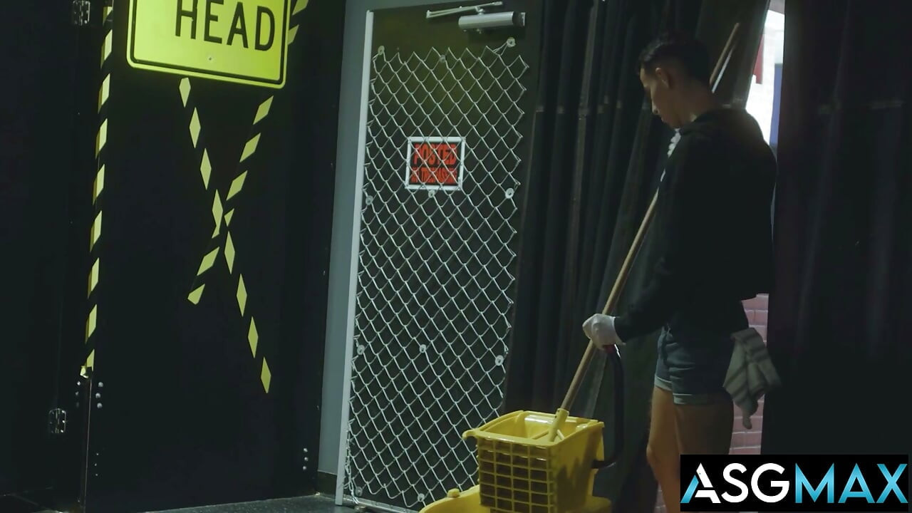 DISRUPTIVE FILMS - Janitor Cleans Cum From Gloryhole & Finds His Own Cock