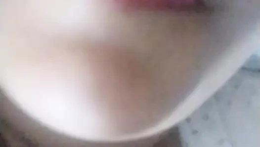 Bhabhiji ki rasile hoth with voice ke ssath