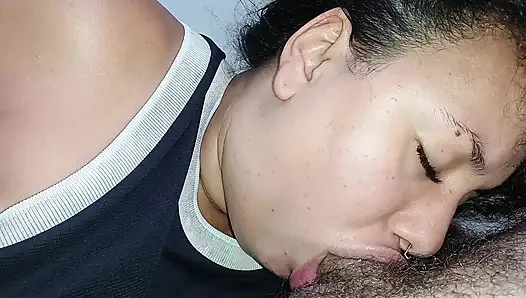 BLOWJOB TERBAIK DI DUNIA, DIA MENYUKAINYA ITU SEBABNYA ITU SANGAT BAGUS