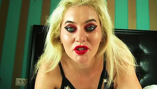 Üvey anne succubus'a döndü