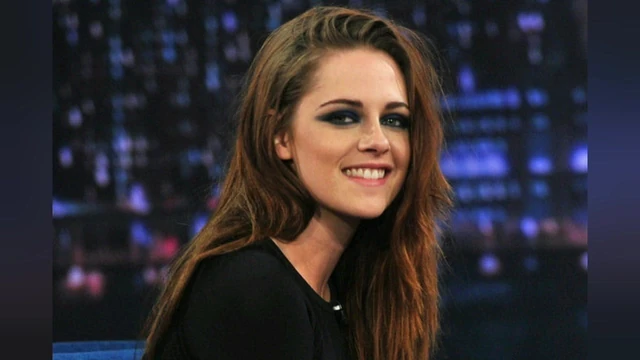 Kristen Stewart Jerk off challenge