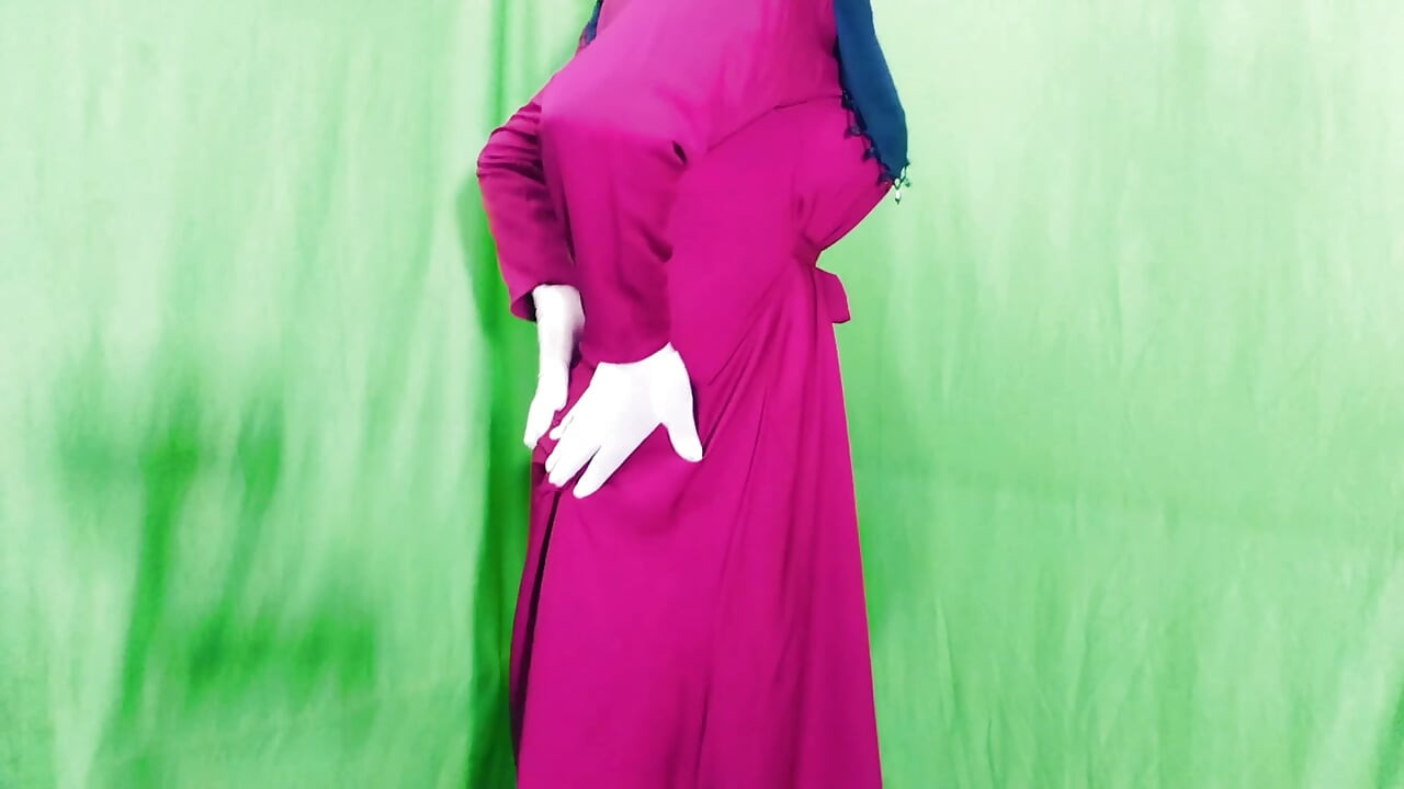 Hijabi Muslim Pakistani beautiful bhabhi
