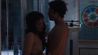 Le cul et les seins nus de Jasmine Trinca - scènes de sexe nues 2015