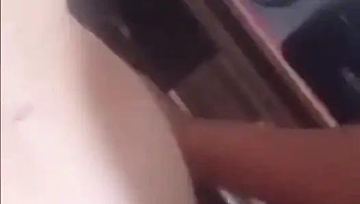 Ofiste Zengin Bir Ev Sahibi