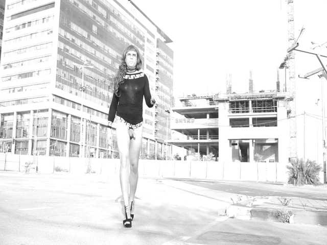 dress too short