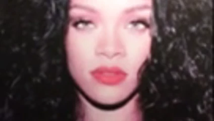 rihanna'ya saygı duruşu!