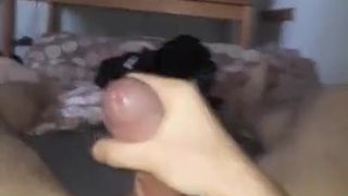 Hot Bisexuel Twink with Huge Cock doing Handjob incl Cumshot