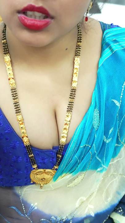 Stepfather-in-law and Stepdaughter-in-law's Illicit Relationship Stepfather-in-law Fucked Stepdaughter-in-law Hindi Voice