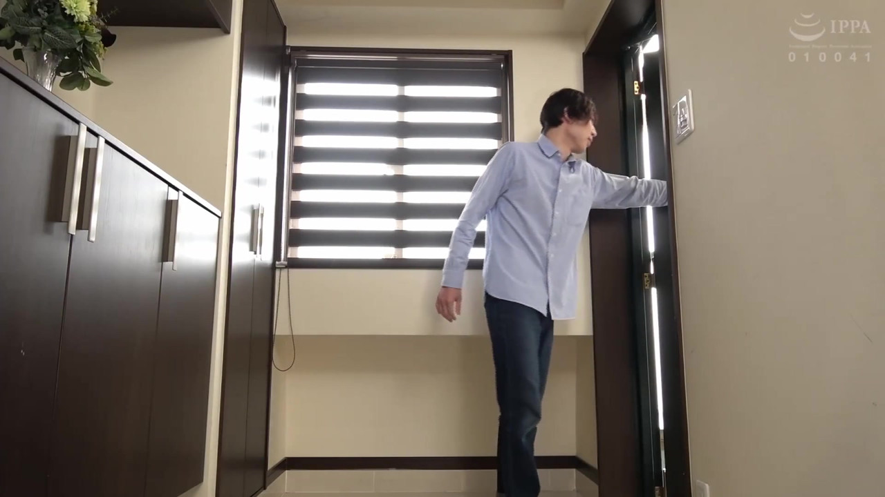 一人暮らしアパートに訪ねてきた 2