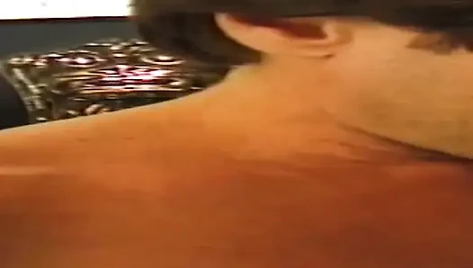 Aksi fingering ganas cewek hot ini sampai muncrat banyak banget