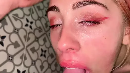 I love to suck Daddy's Cook Before Shower PT 1