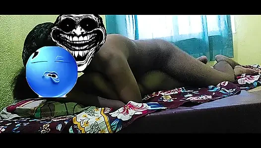 Hintli Marathi kızın ilk kez sakso ve domaltma tarzı