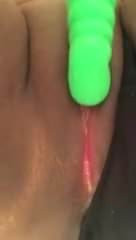 Creaming horny pussy