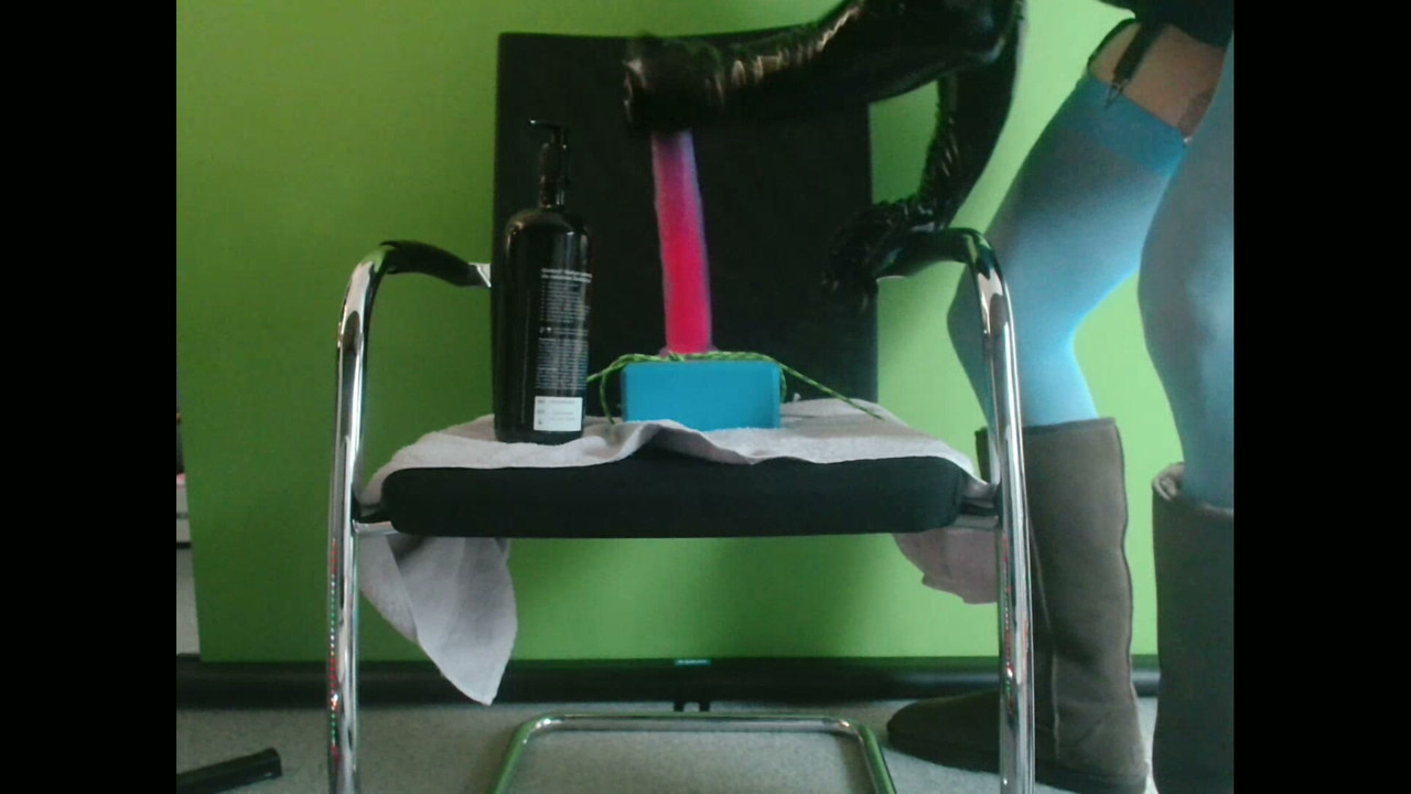 Deepthroat training in Ugg