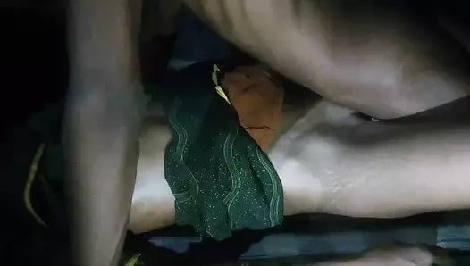 Sister-in-law got the brother-in-law to with a fat dragon condom, the wish was fulfilled in the night, sister-in-law's very jaatke lage, desi bhabhi village sex Hindi