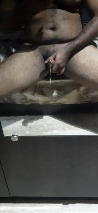 I can't believe! Young man masturbation!