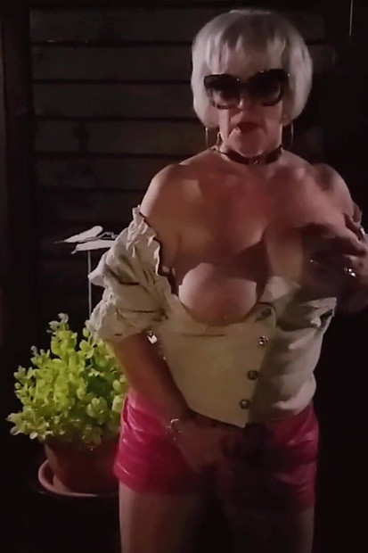 German Grandma Gets Hot and Adventurous in the Evening