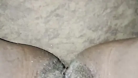 Rub that pussy with alexysss