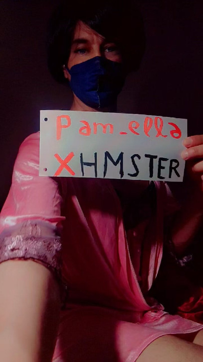 Pamela femboy to introduce herself
