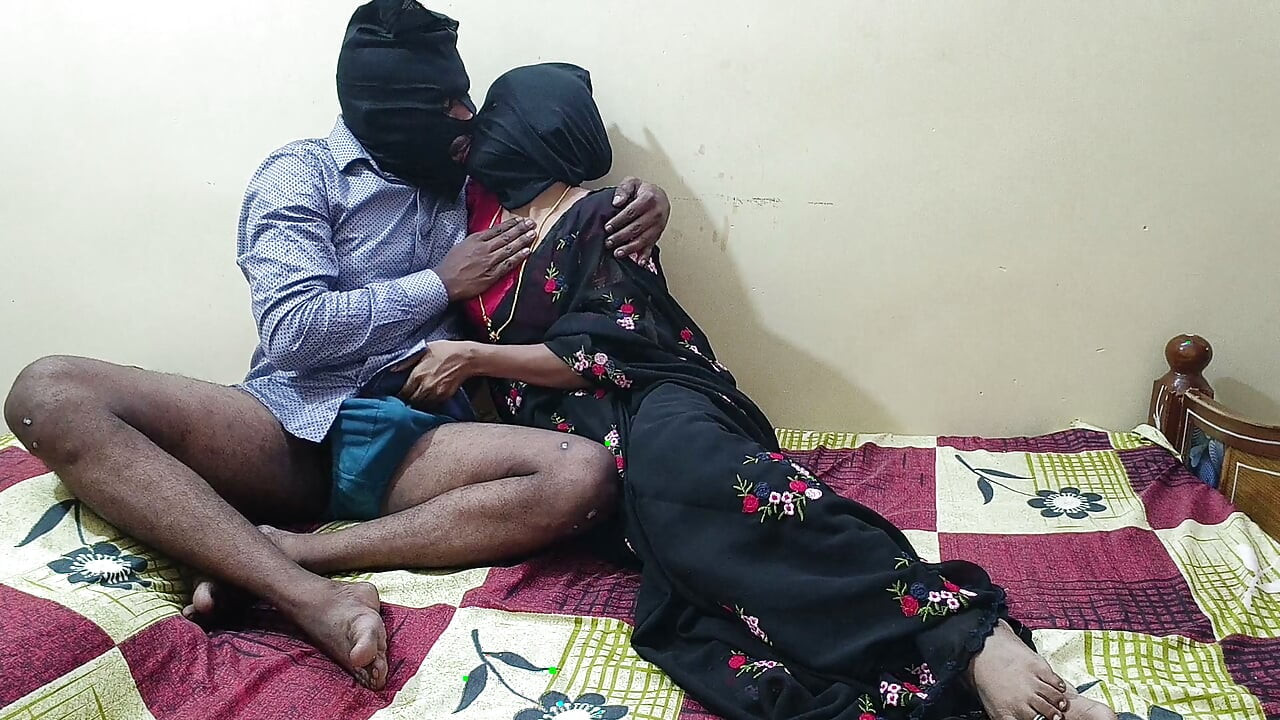 Telugu Anu Aunty Threesome Feeling