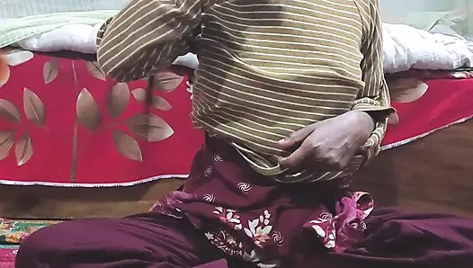 Desi Sexy girl masturbation with aubergine Video.