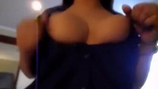 Pinoy wife and her tits