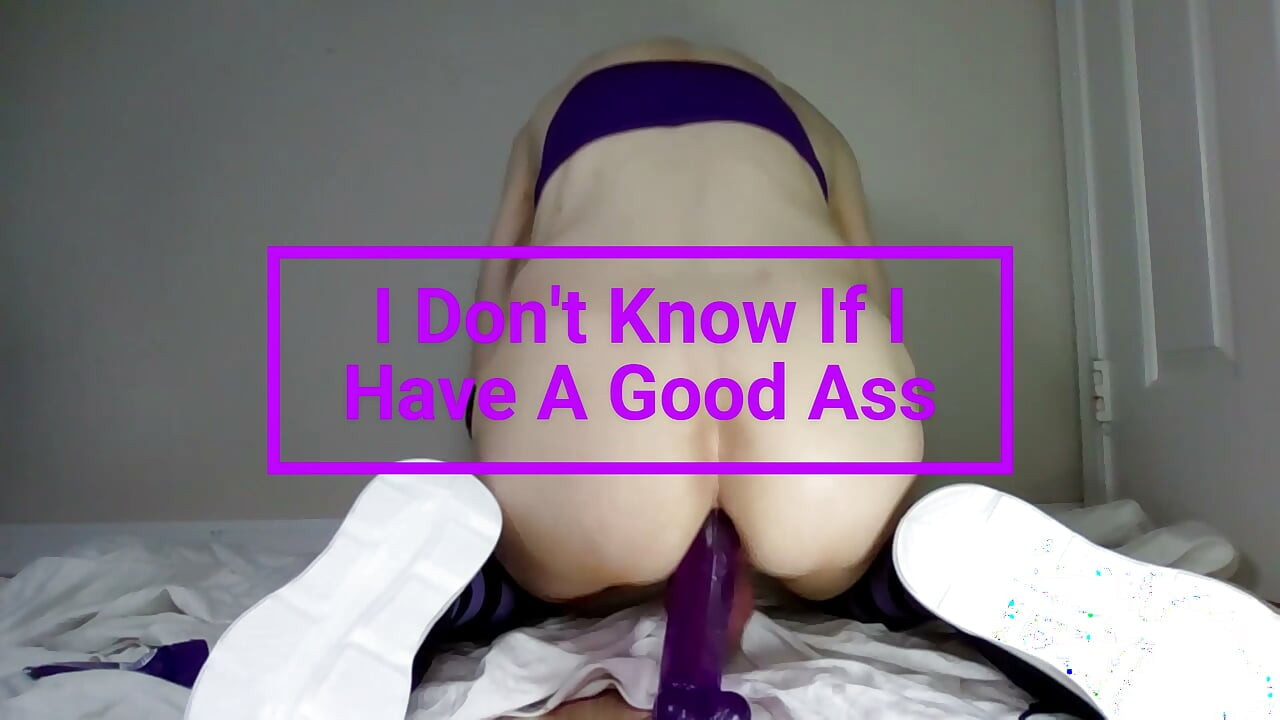 Lihat Size Queen Femboy550 Dalam Knee Socks & Tube Top Menjadi Pelacur Total Dan Menyetubuhi Pussy Berlendirnya Dengan Kuat.