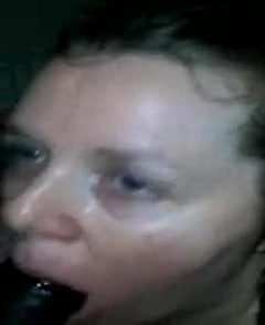 I love suckin cock