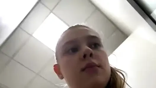 Я люблю трахаться в спортзале, Jucielussie