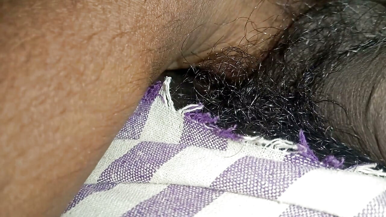 Min desi flickvän fitta slickar med kyssar